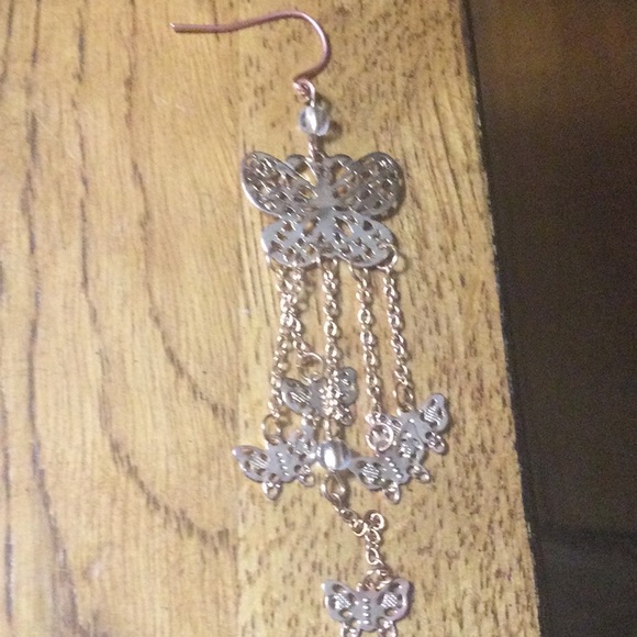 Gold long butterfly earrings❤️ - Picture 3 of 6